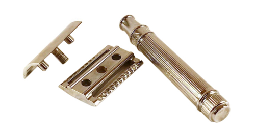 Here is the three pieces Edwin Jagger DE89 lbl safety razor into his smallest parts.